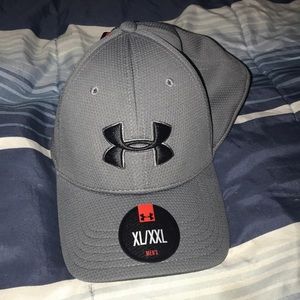Men’s under armor hat